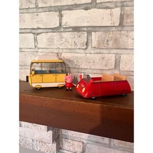 Set of 2 Peppa Pig Jazwares 2003 Vehicles and Peppa Figure